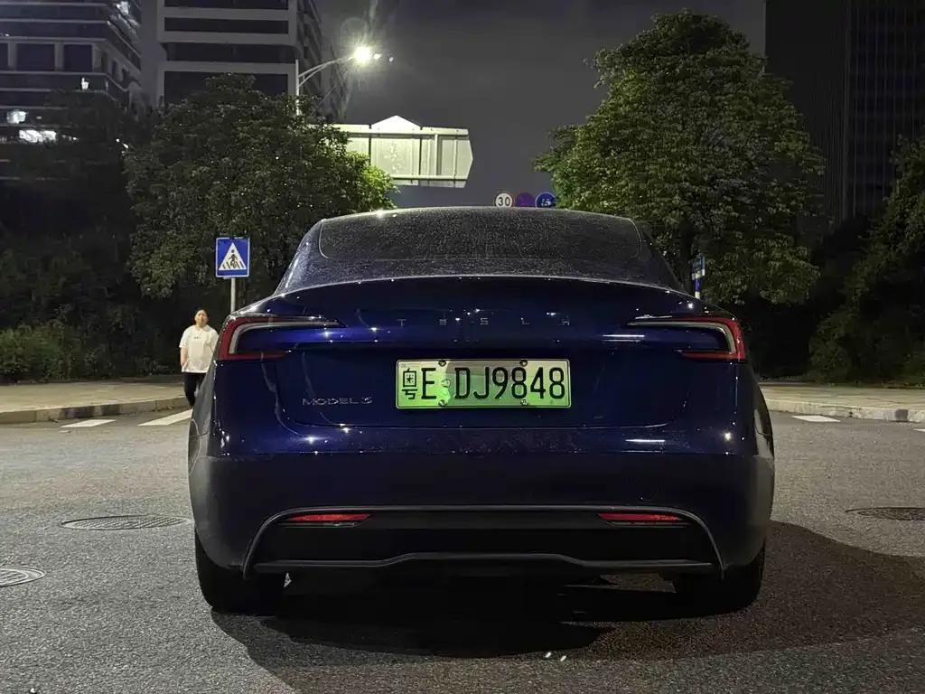 Tesla Model 3 2024 из CN, фото 5