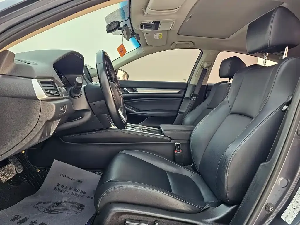Honda Accord 2021 из CN, фото 7