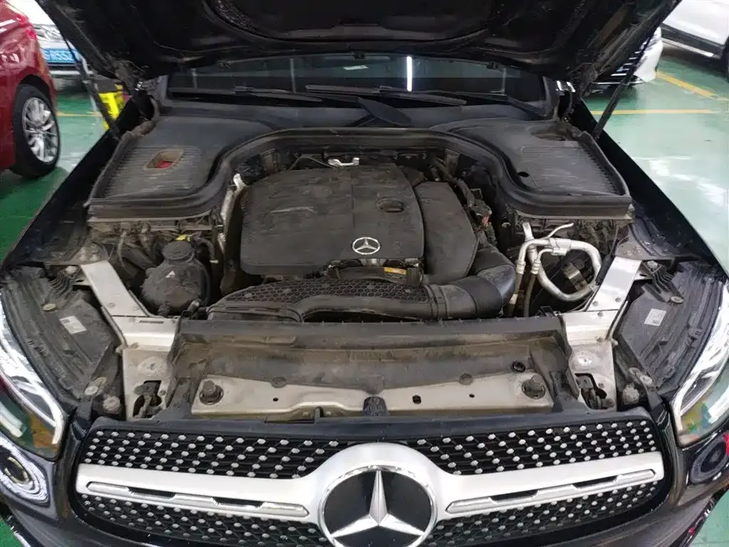Mercedes-Benz GLC — фото 9