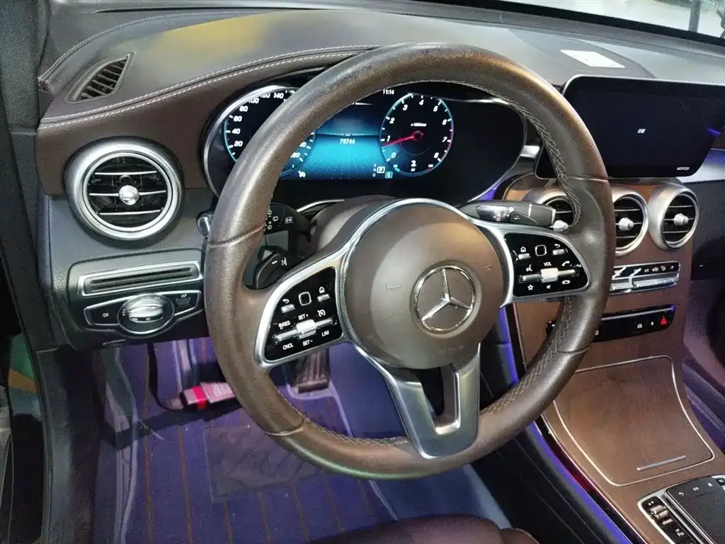 Mercedes-Benz GLC — фото 5
