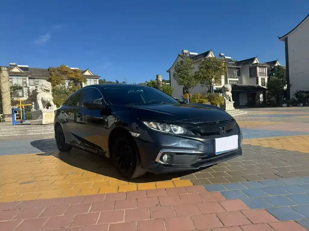 Honda Civic 2021 из CN, фото 2