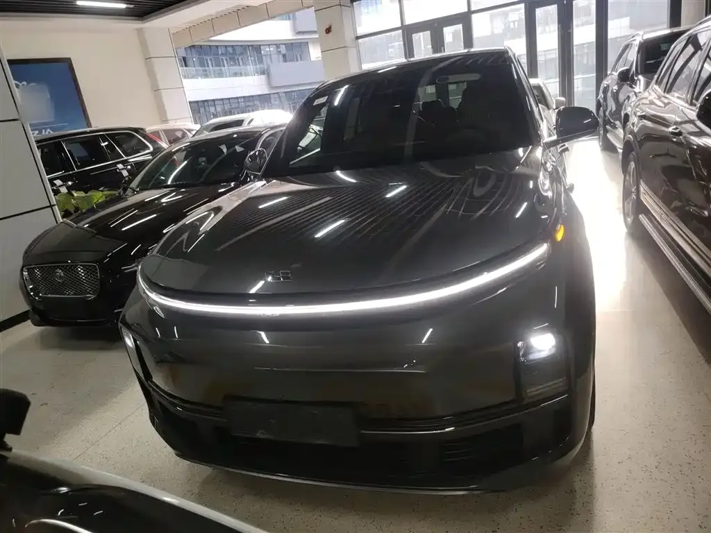Li Auto L8 2024 из CN, фото 9