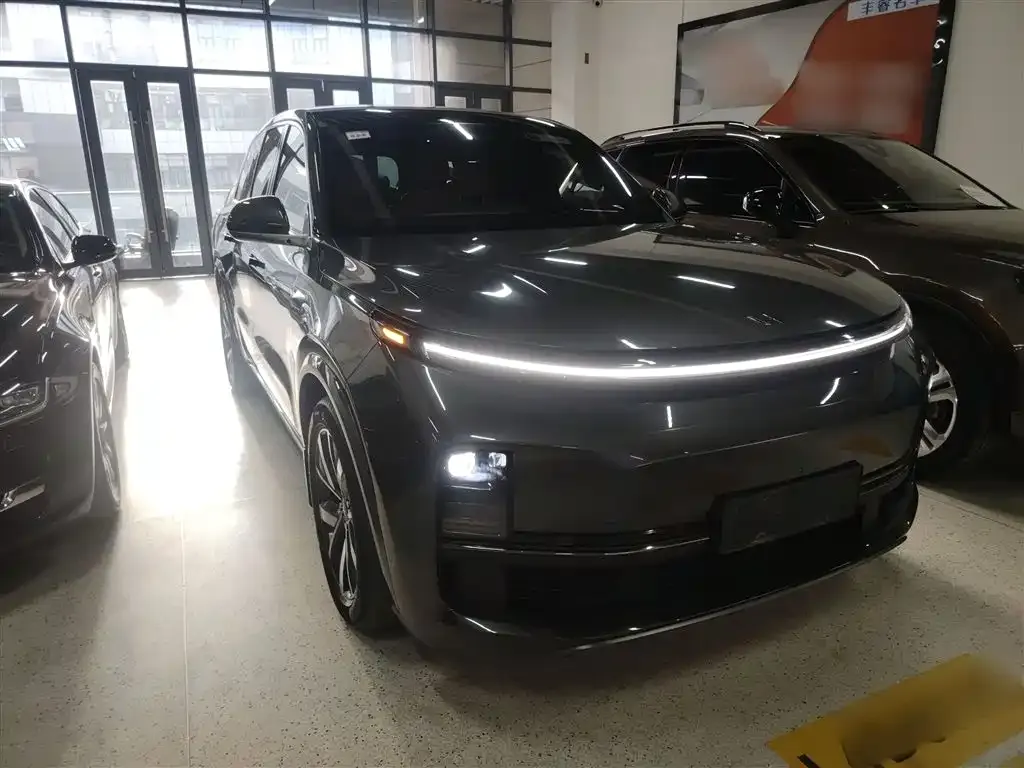 Li Auto L8 2024 из CN, фото 6