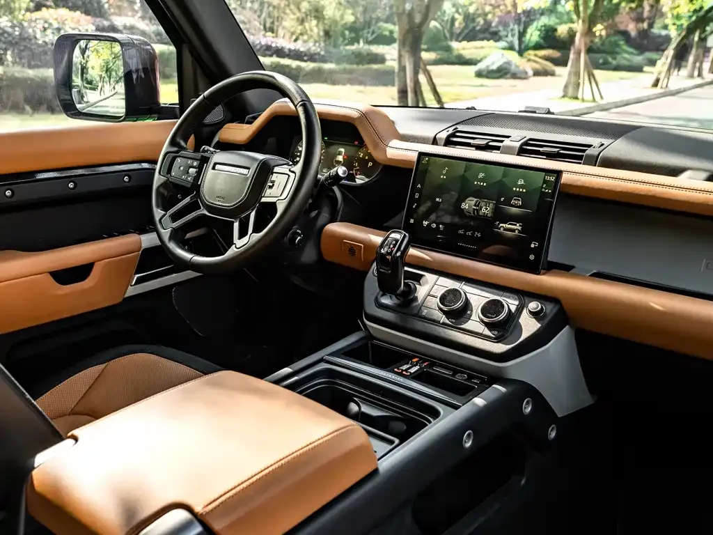 Land Rover Defender 2024 из CN, фото 4