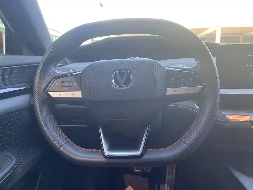 Changan UNI-V 2024 из CN, фото 3