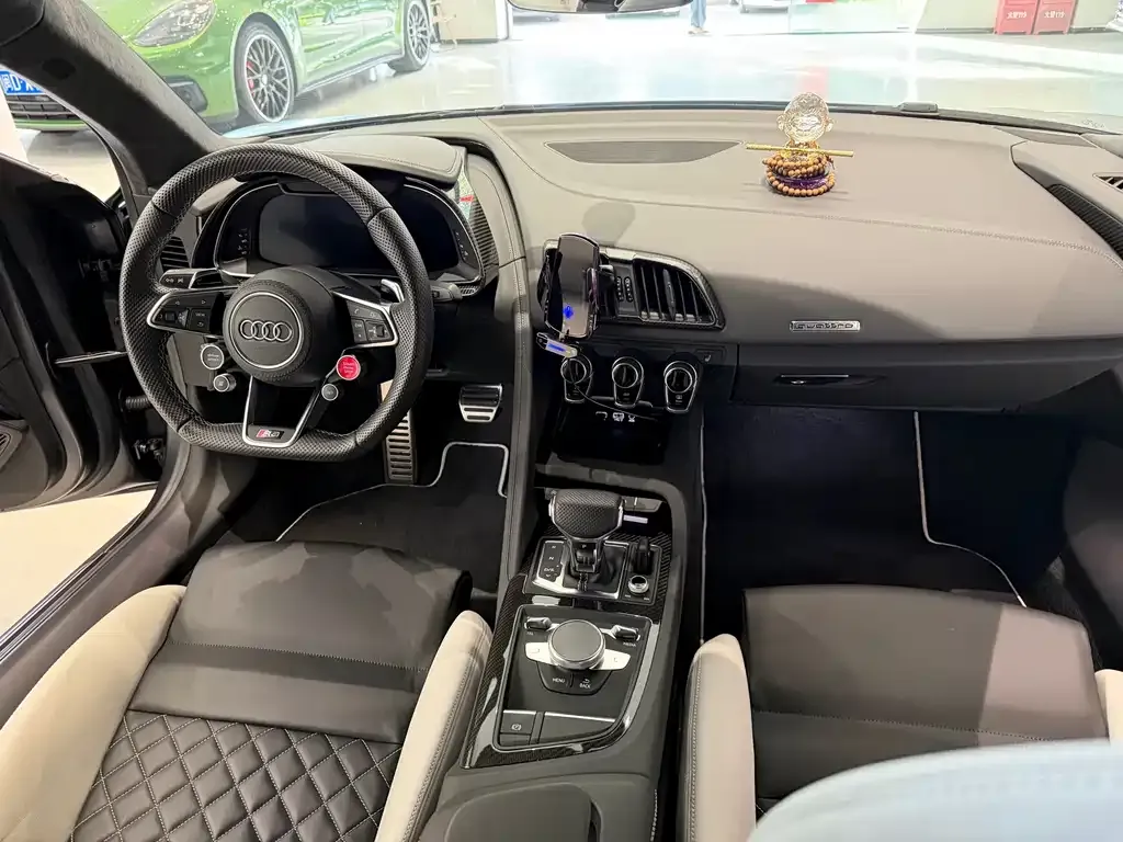 Audi R8 2021 из CN, фото 6
