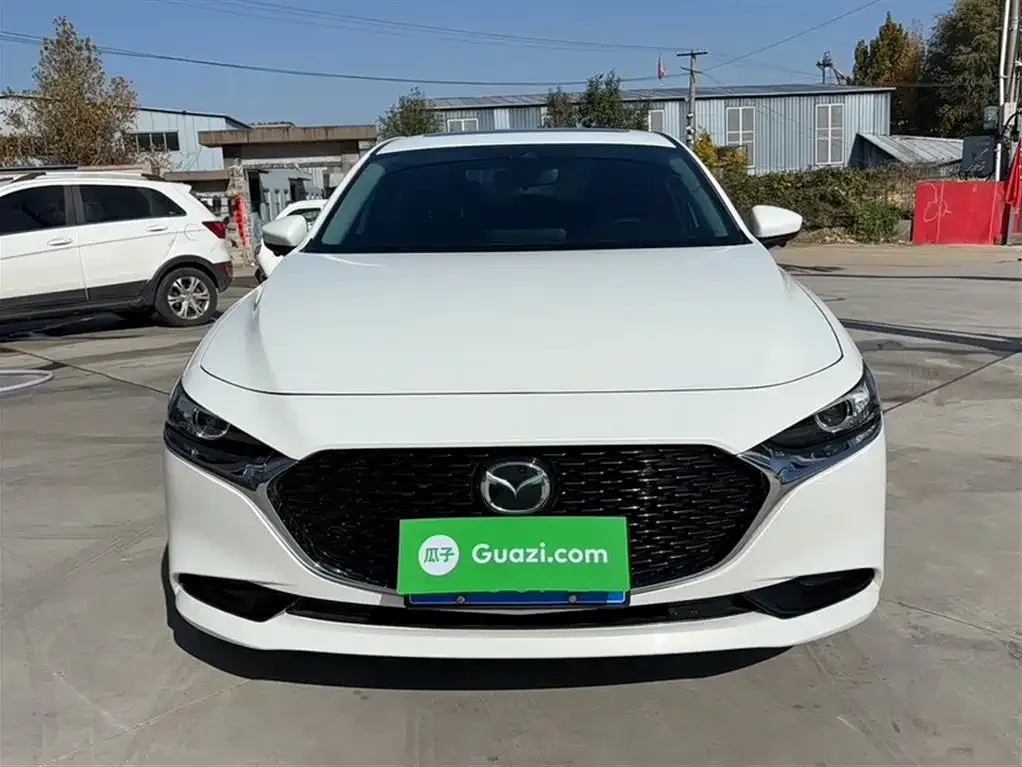 Mazda 3 Axela 2023 из CN, фото 10