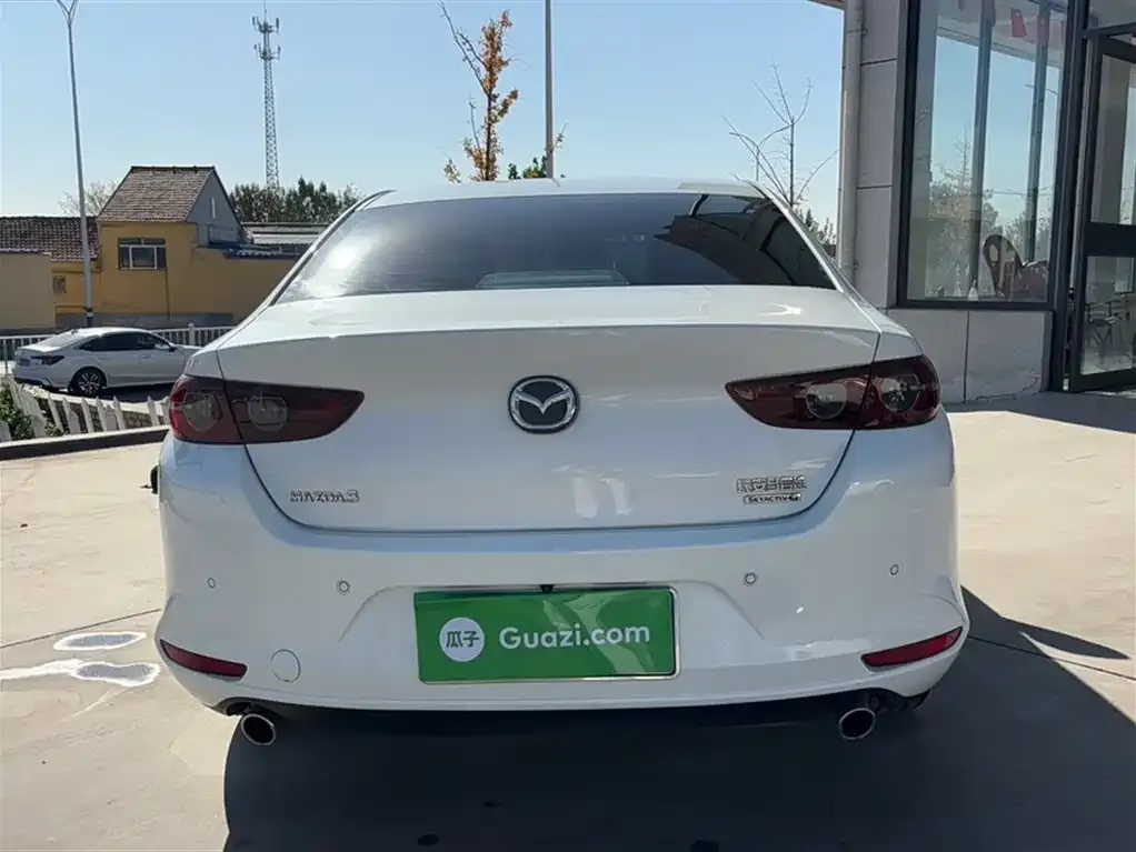 Mazda 3 Axela 2023 из CN, фото 9