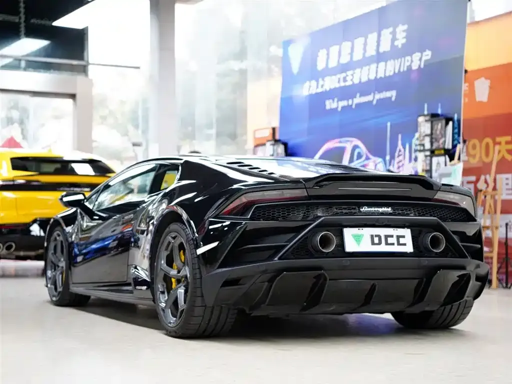 Lamborghini Huracan 2023 из CN, фото 3