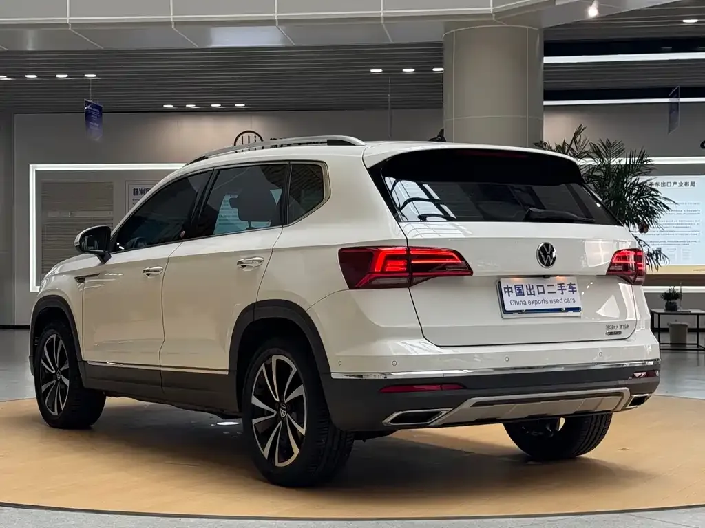 Volkswagen Tharu 2022 из CN, фото 9