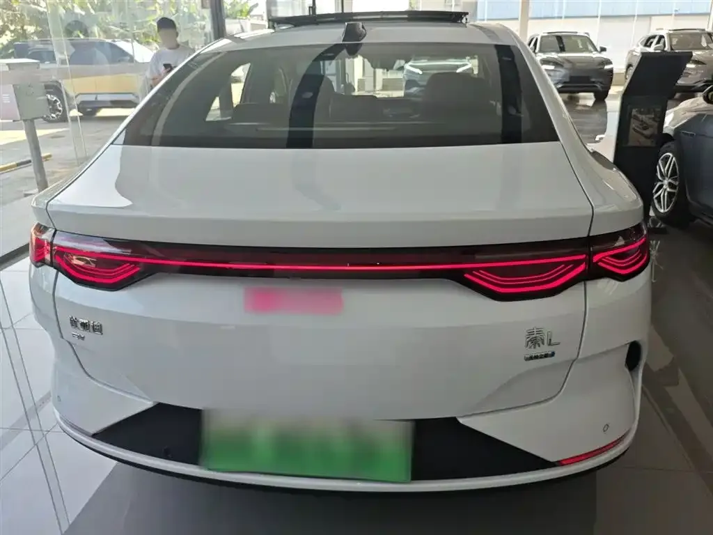 BYD Qin L 2025 из CN, фото 6