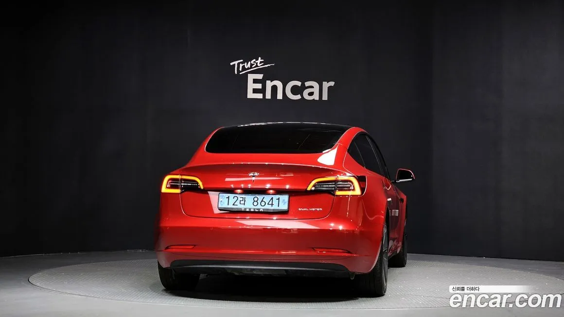Tesla Model 3 2022 из KR, фото 3