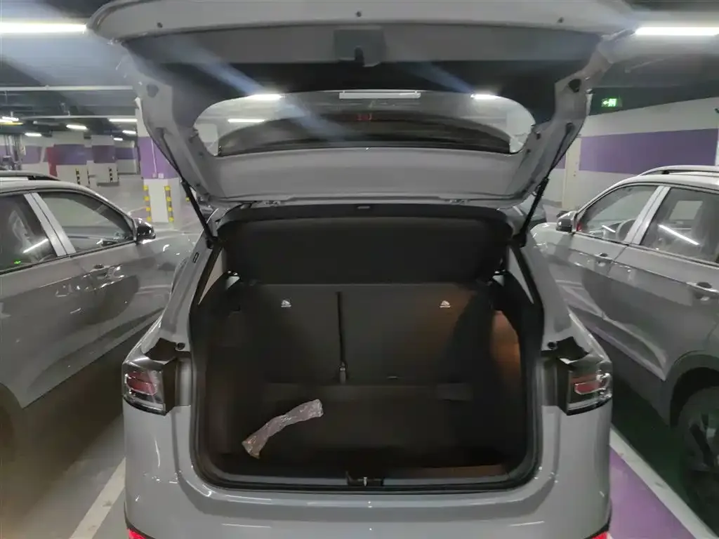 Volkswagen Tharu 2025 из CN, фото 9
