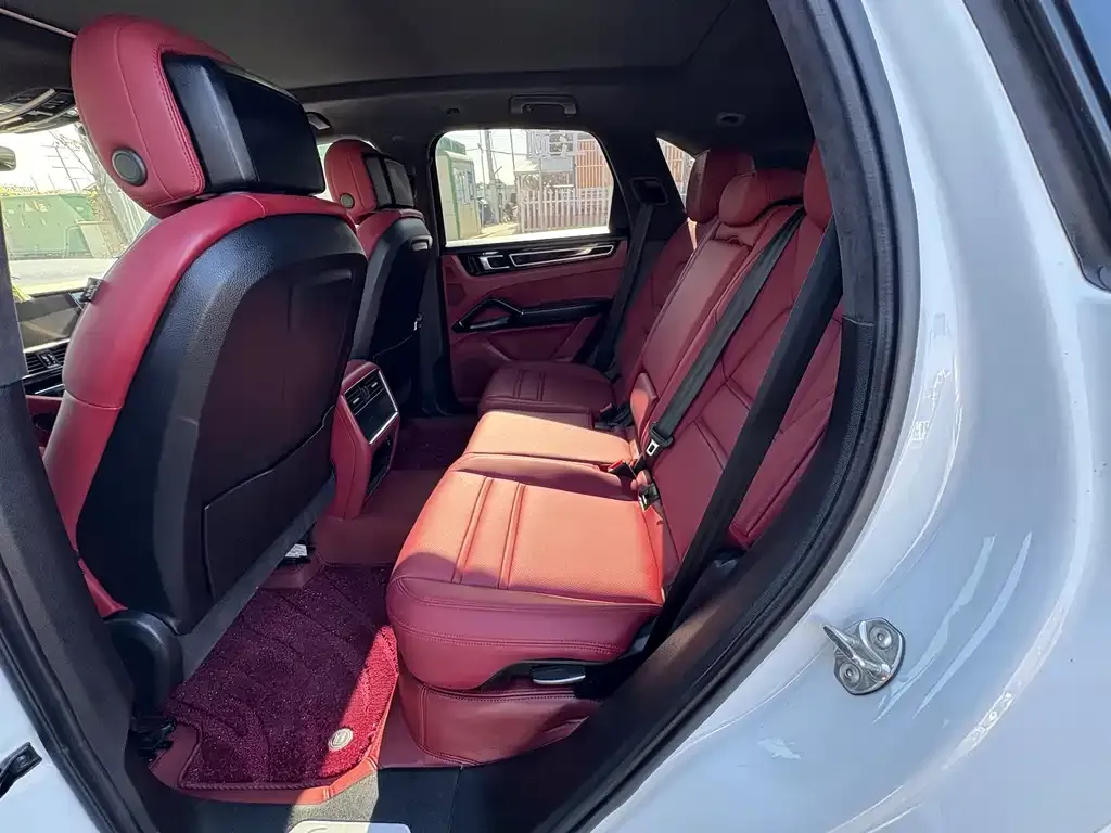 Porsche Cayenne Hybrid 2021 из CN, фото 6