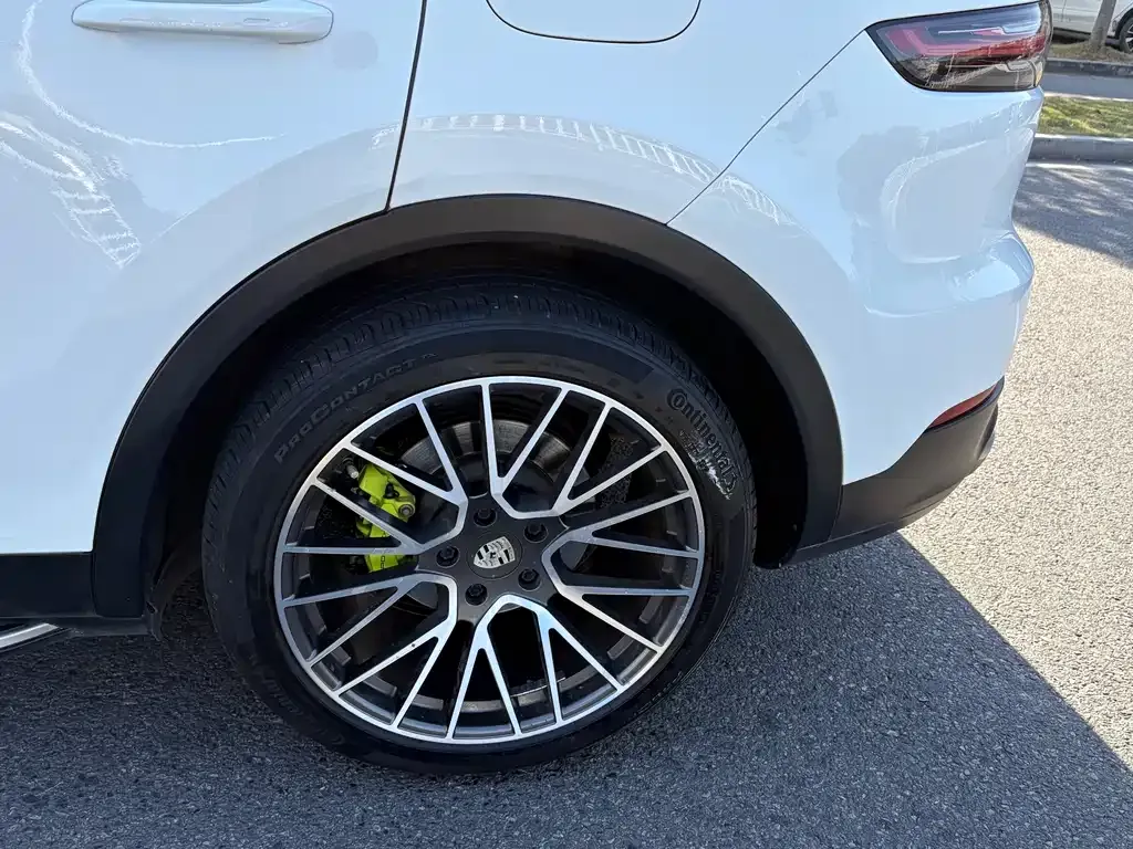 Porsche Cayenne Hybrid 2021 из CN, фото 8