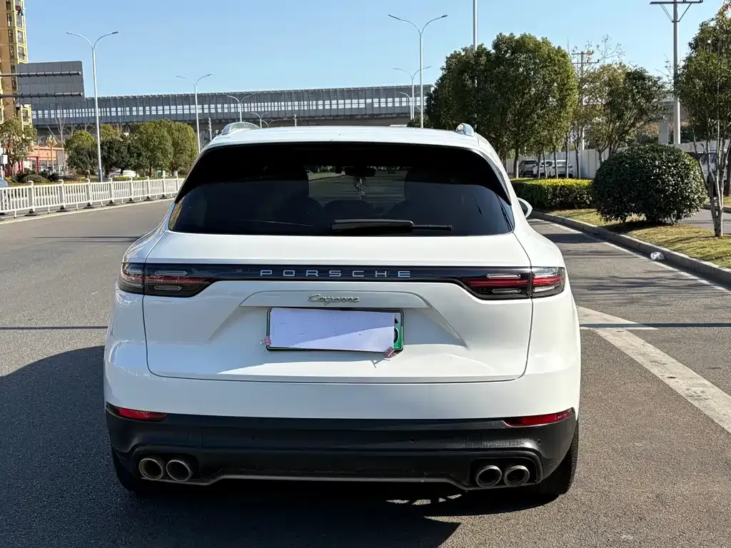 Porsche Cayenne Hybrid 2021 из CN, фото 7