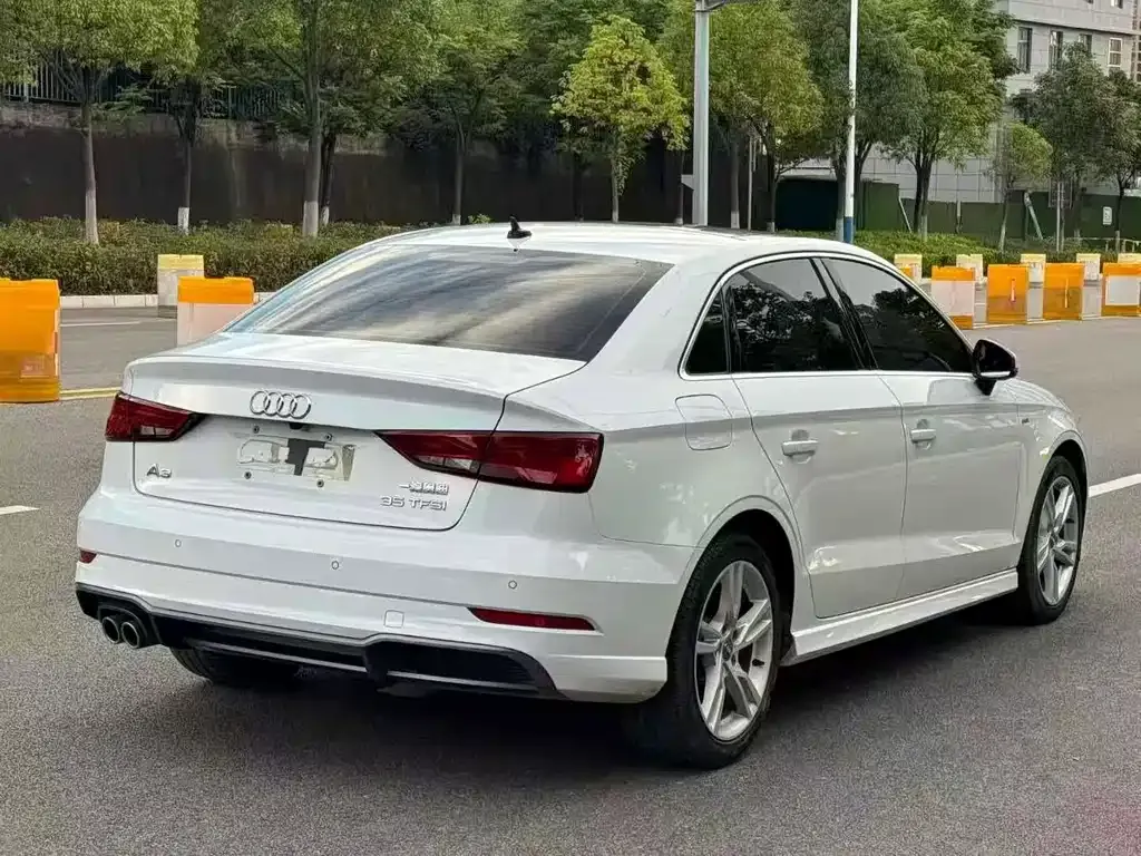 Audi A3 2021 из CN, фото 9