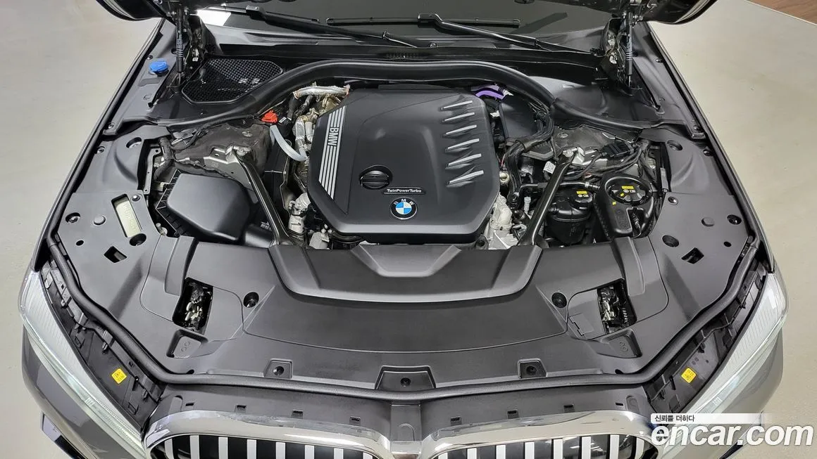 [object Object] 7-Series 2022 из KR, фото 6