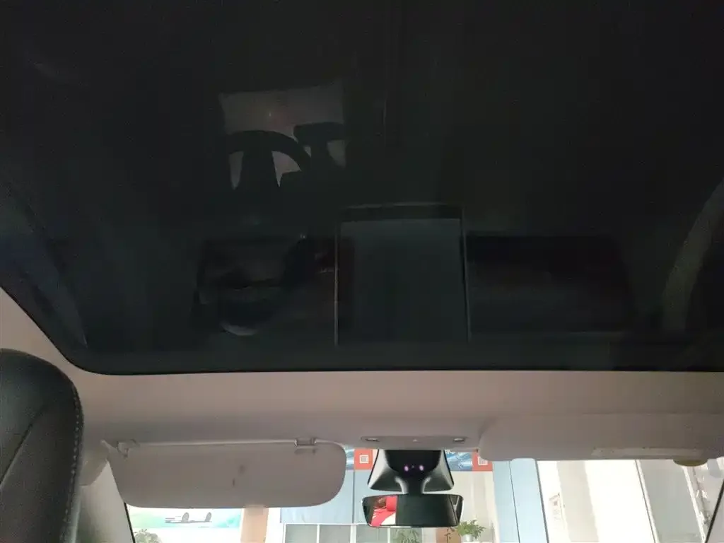 Tesla Model Y 2022 из CN, фото 9