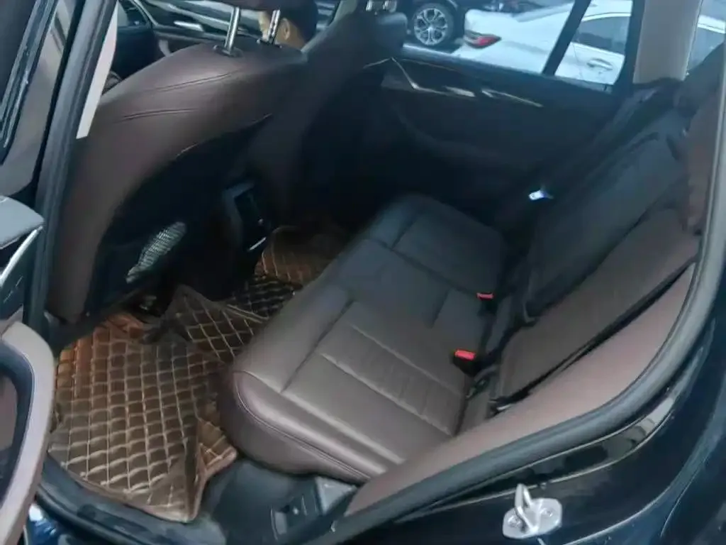 BMW X3 2021 из CN, фото 7