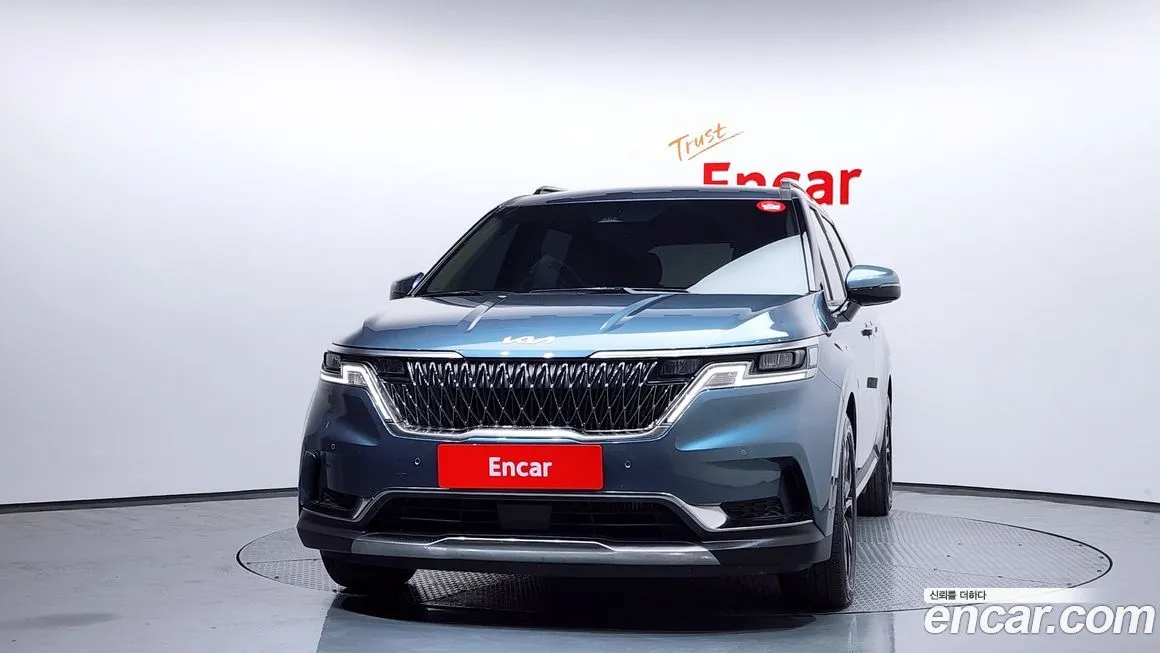 Kia Carnival 2023 из KR, фото 2