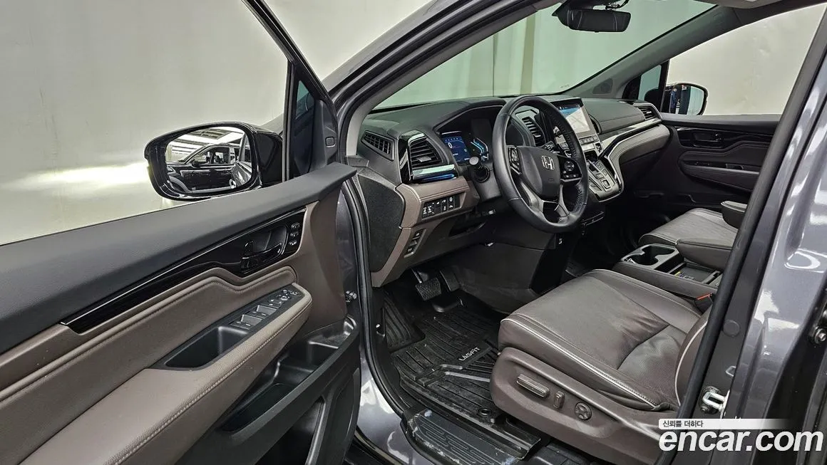 Honda Odyssey 2023 из KR, фото 9