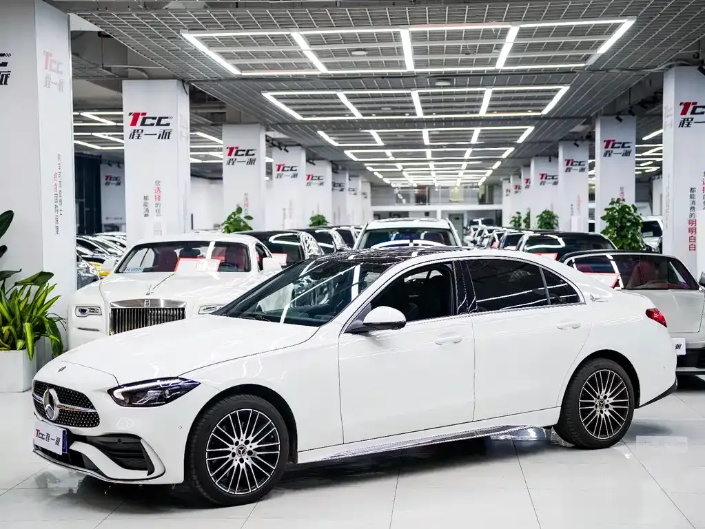 Mercedes-Benz C-Class 2025 из CN, фото 1