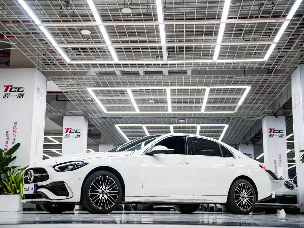Mercedes-Benz C-Class 2025 из CN, фото 2