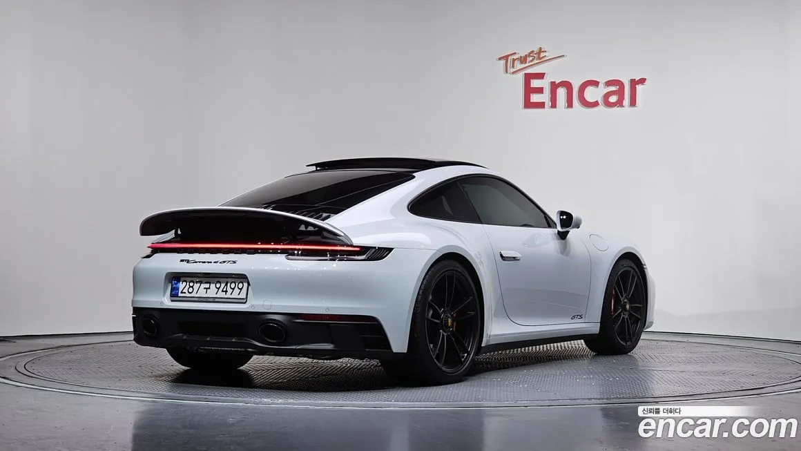 Porsche 911 2023 из KR, фото 10