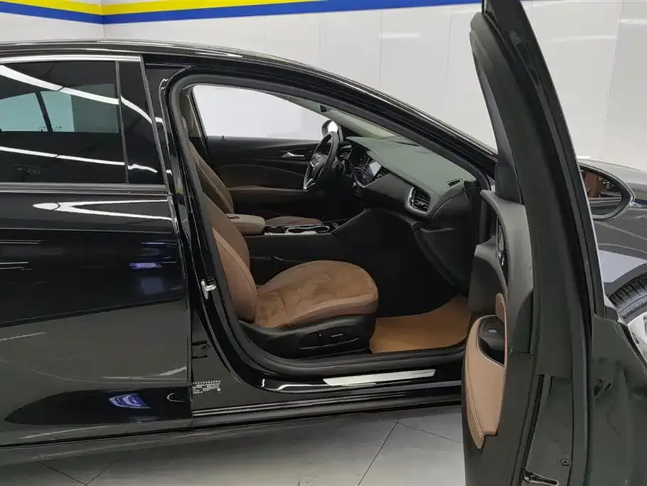 Buick Regal 2022 из CN, фото 8