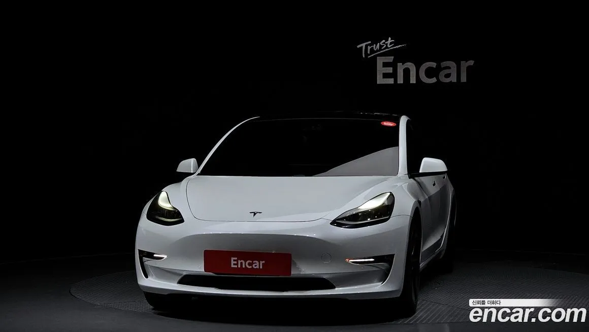 Tesla Model 3 2021 из KR, фото 2