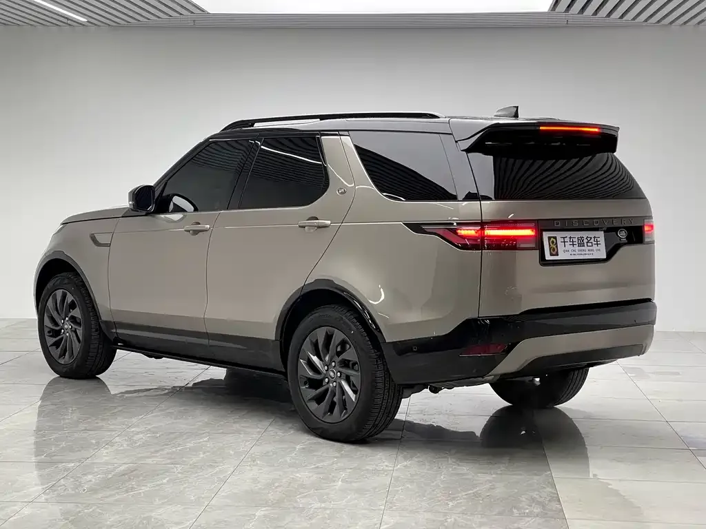 Land Rover Discovery 2023 из CN, фото 7