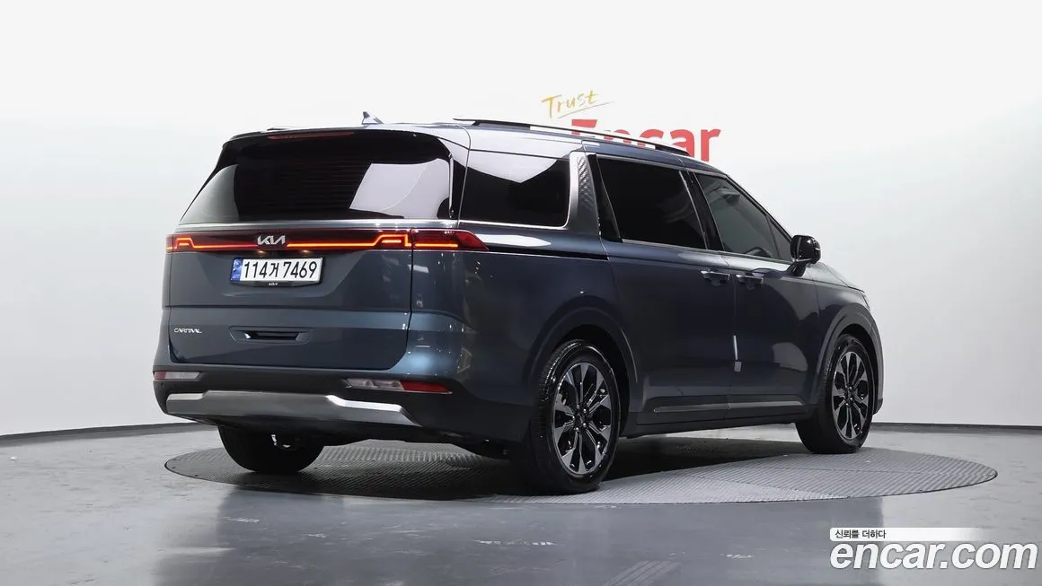 Kia Carnival 2023 из KR, фото 2
