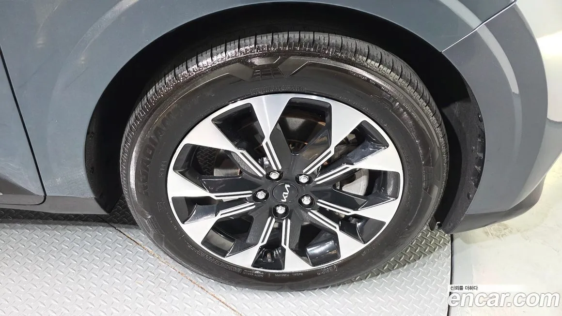 Kia Carnival 2023 из KR, фото 10