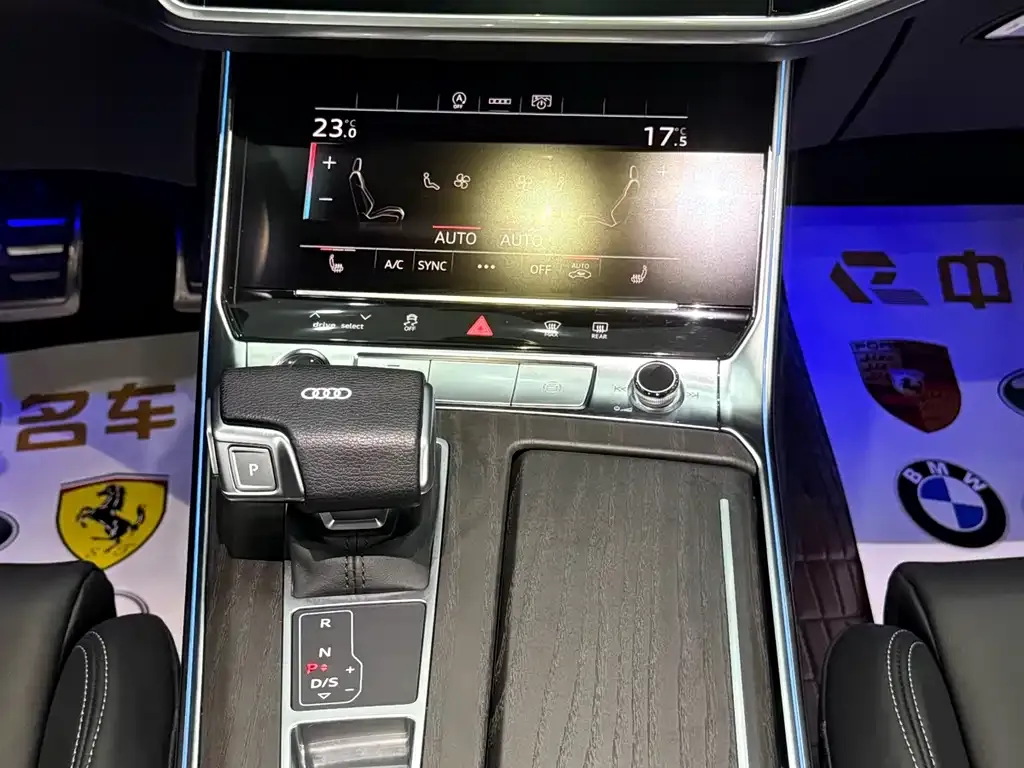 Audi A6L 2025 из CN, фото 5