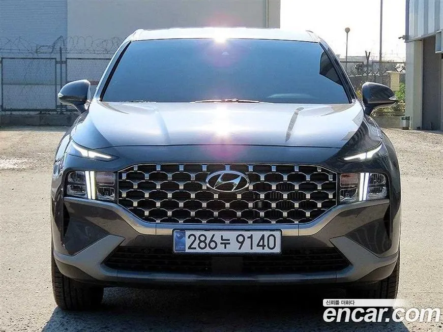 Hyundai Santafe — фото 1