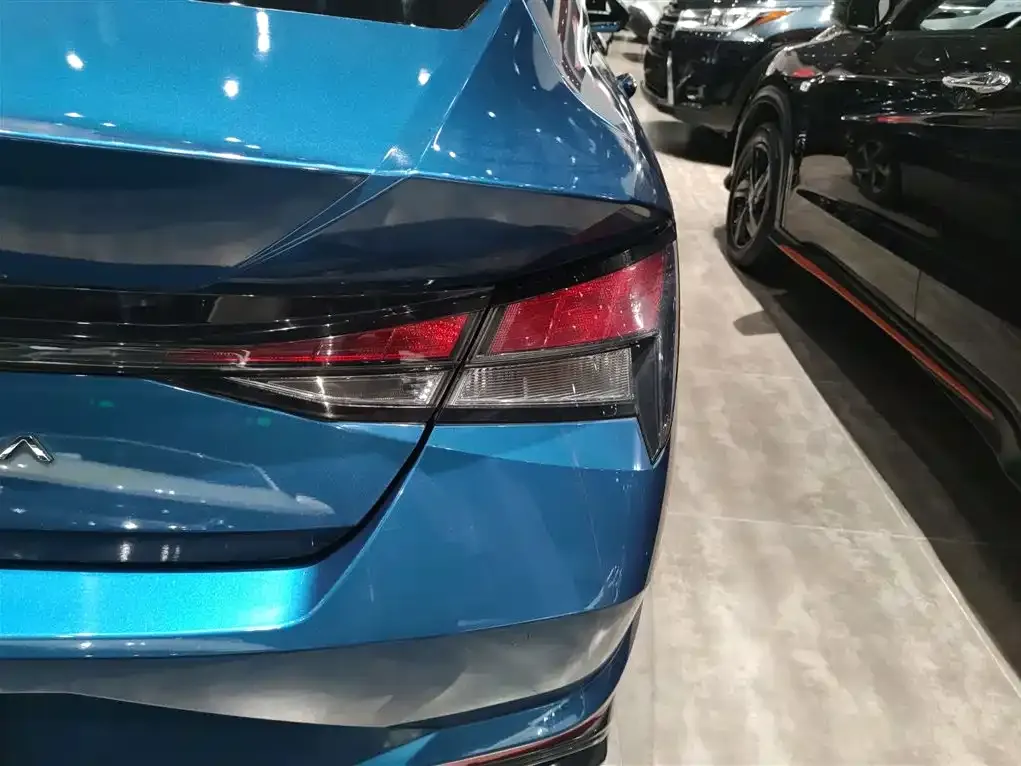 Hyundai Elantra 2021 из CN, фото 8