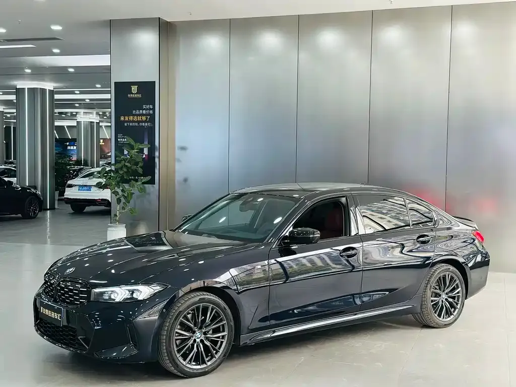 BMW 3 Series 2024 из CN, фото 1