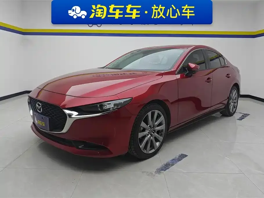 Mazda 3 Axela 2023 из CN, фото 1
