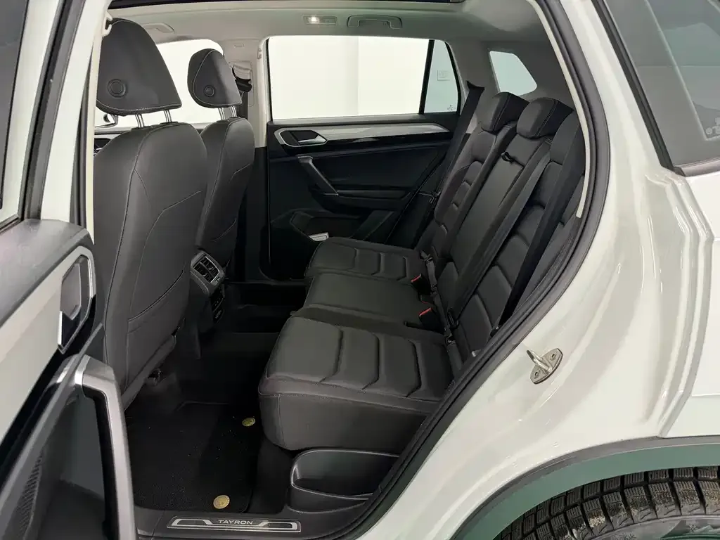 Volkswagen Tayron 2022 из CN, фото 7