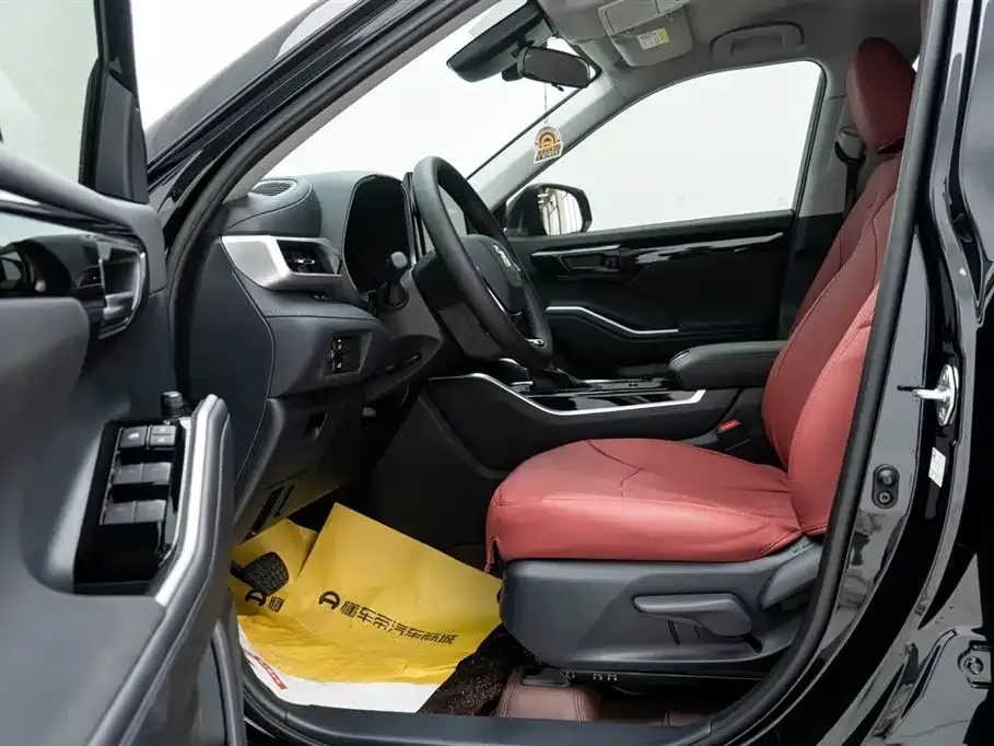 Toyota Highlander 2025 из CN, фото 8