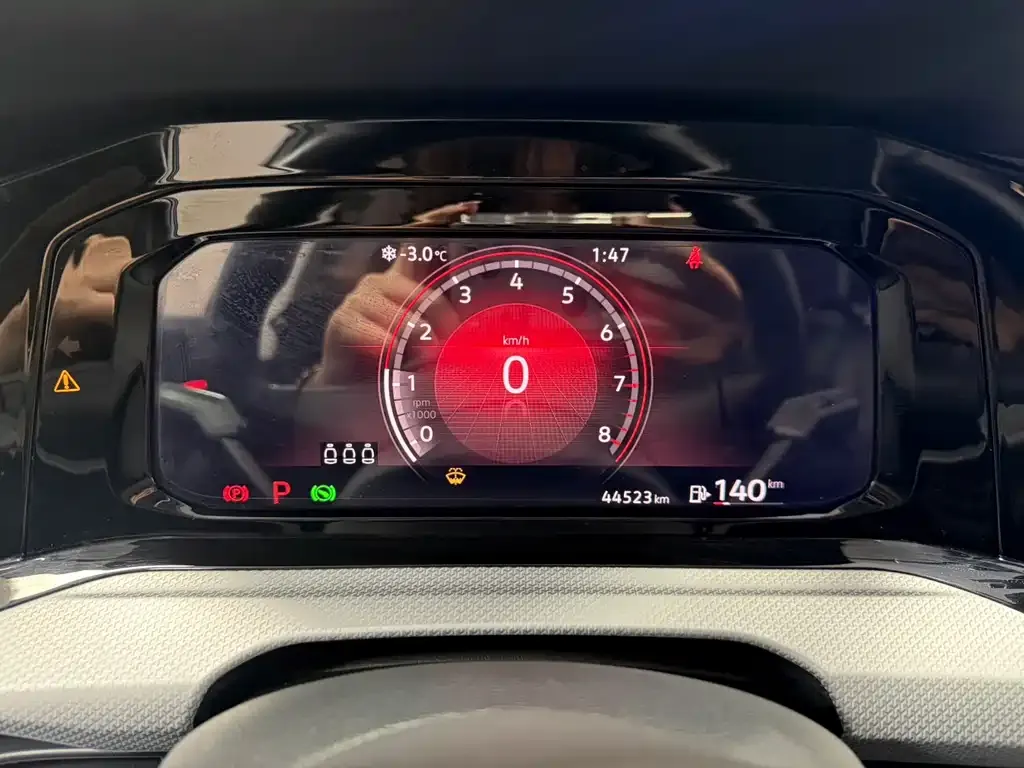 Volkswagen Golf 2021 из CN, фото 10