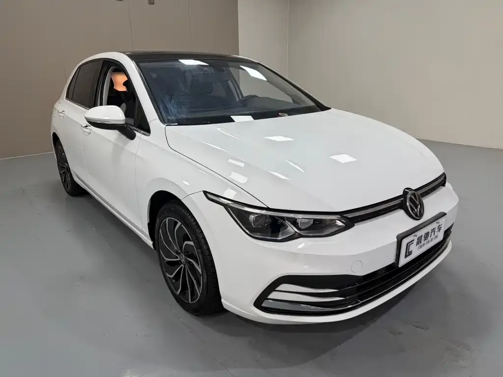 Volkswagen Golf 2021 из CN, фото 4