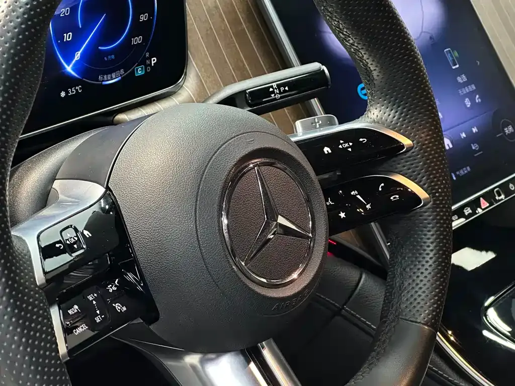 Mercedes-Benz EQE 2023 из CN, фото 2