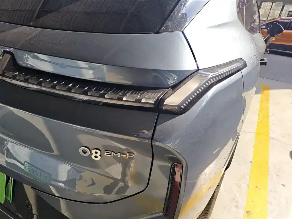 Lynk & Co 08 EM-P 2025 из CN, фото 9