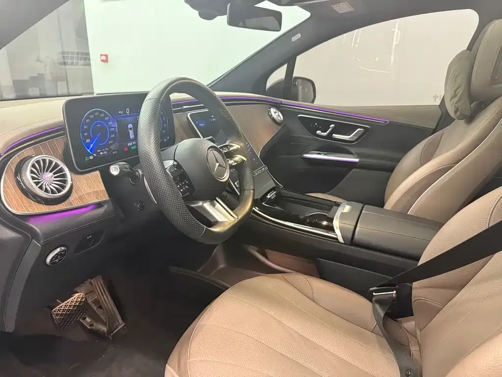 Mercedes-Benz EQE SUV 2024 из CN, фото 3