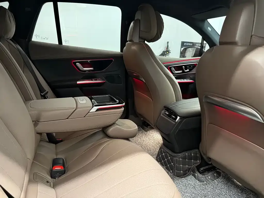 Mercedes-Benz EQE SUV 2024 из CN, фото 8