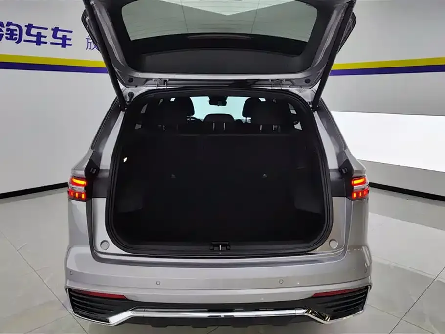 Geely Xingyue L 2025 из CN, фото 4