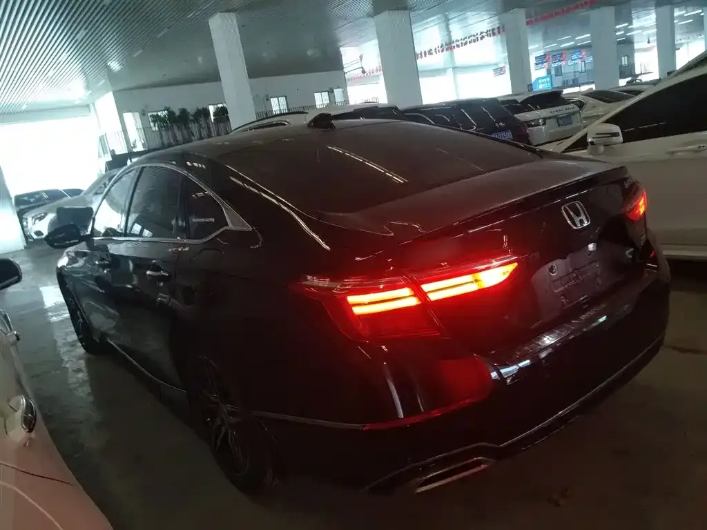 Honda Inspire 2023 из CN, фото 5