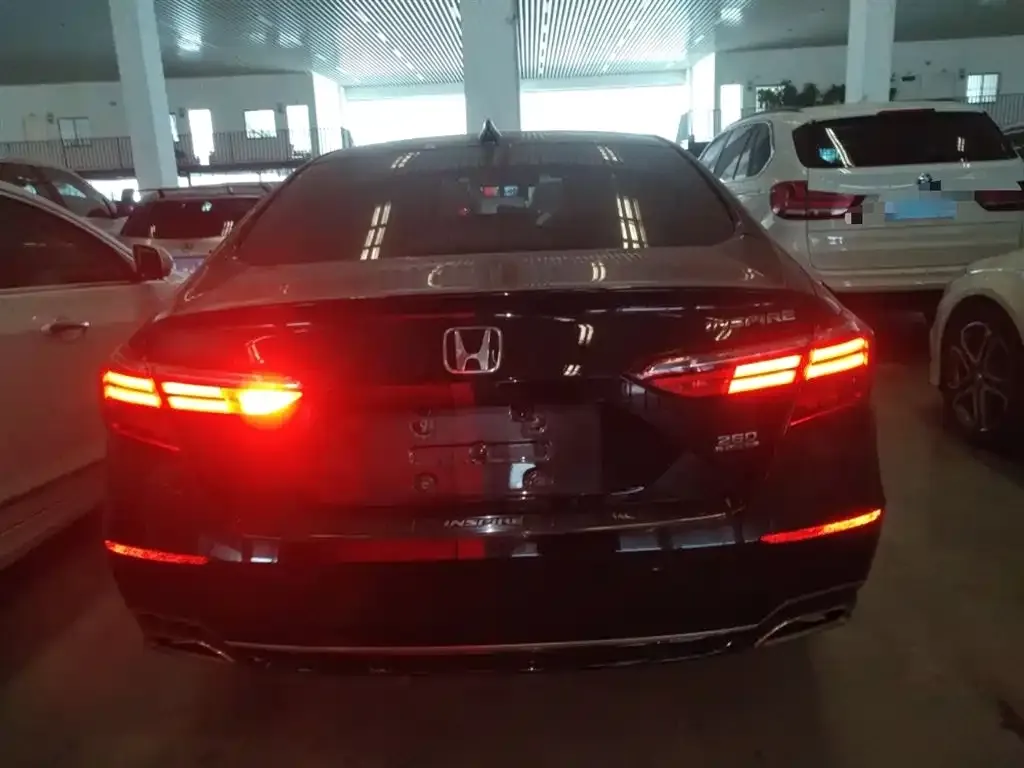 Honda Inspire 2023 из CN, фото 6